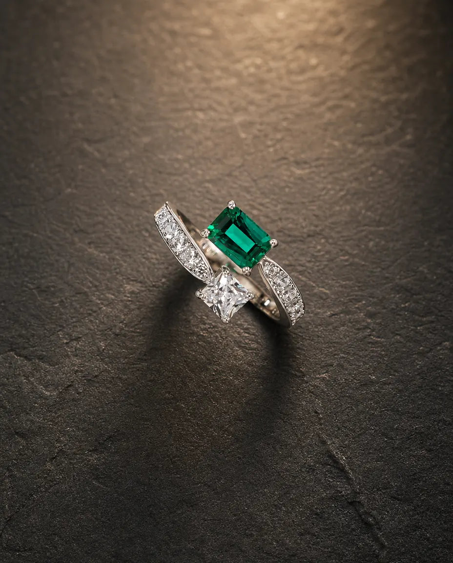 Lab emerald gemstone multi-angle ring in 925 sterling silver