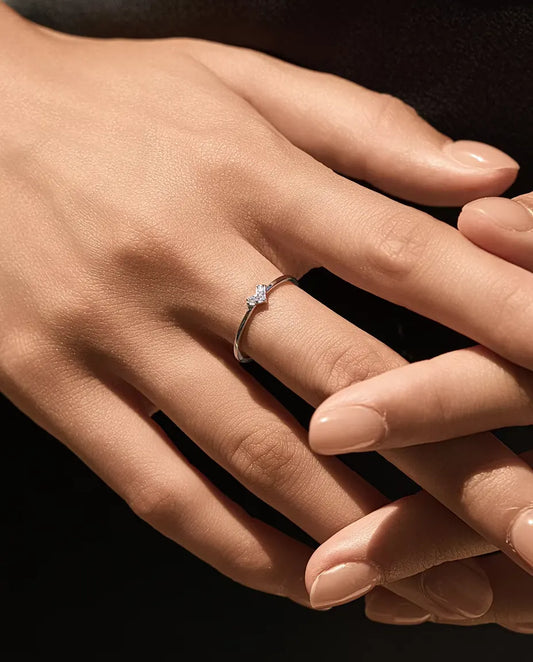 Moissanite V Ring