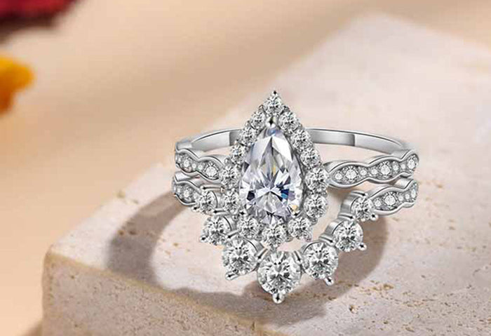 what-is-a-moissanite-ring-moissanite-vs-diamond