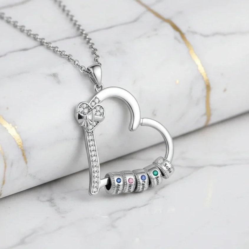 Customizable Family Birthstone Heart Pendant Necklace – Engravable Gift for Mom