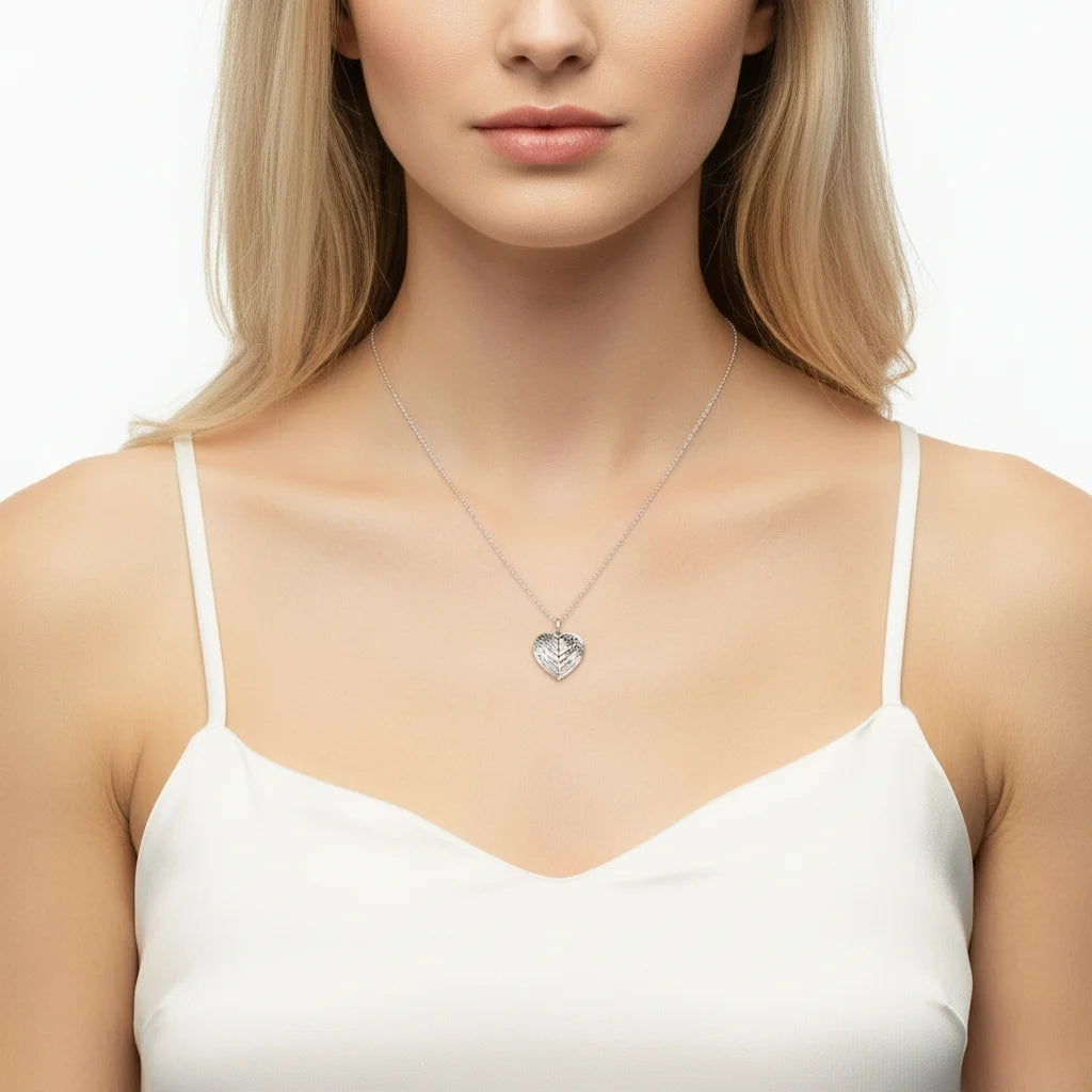 Personalized Angel Wings Photo Locket Necklace with Engraving in 925 Sterling Silver