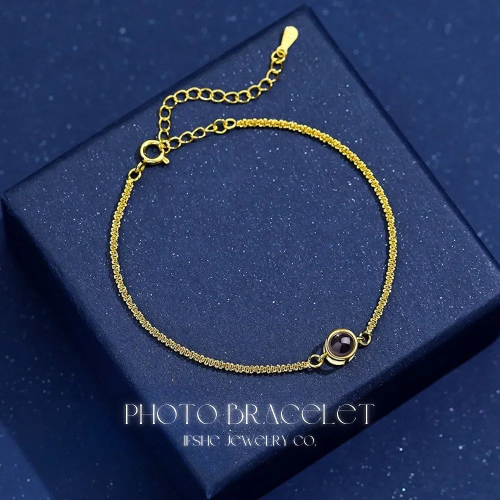 Circle Projection Charm Bracelet with Picture Inside - Photo Bracelet - Picture Bracelet