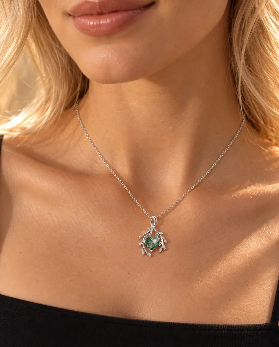 Heart Moss Agate Branch Necklace in 925 Sterling Silver - worn on a model, close-up at the collarbone