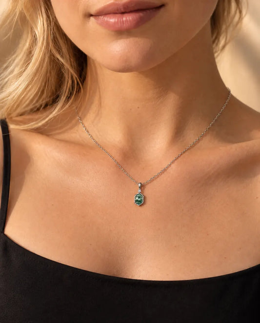 Hexagon Moss Agate Necklace in 925 Sterling Silver - worn on a model, close-up at the collarbone