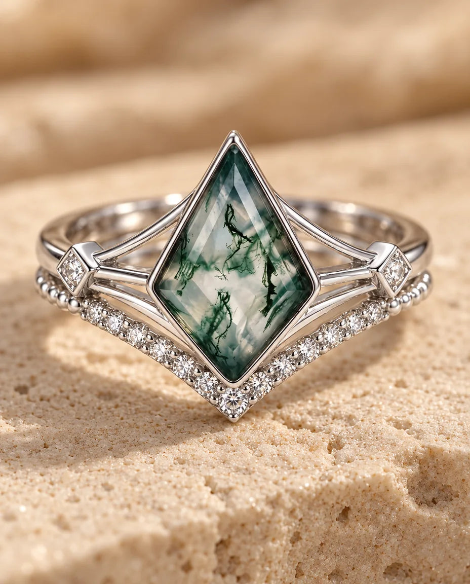 Moss Agate Jewelry Set - close-up of the ring set