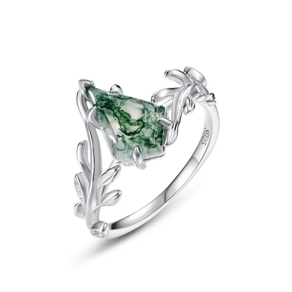 Kite Shaped Moss Agate Leaf Ring in Sterling Silver