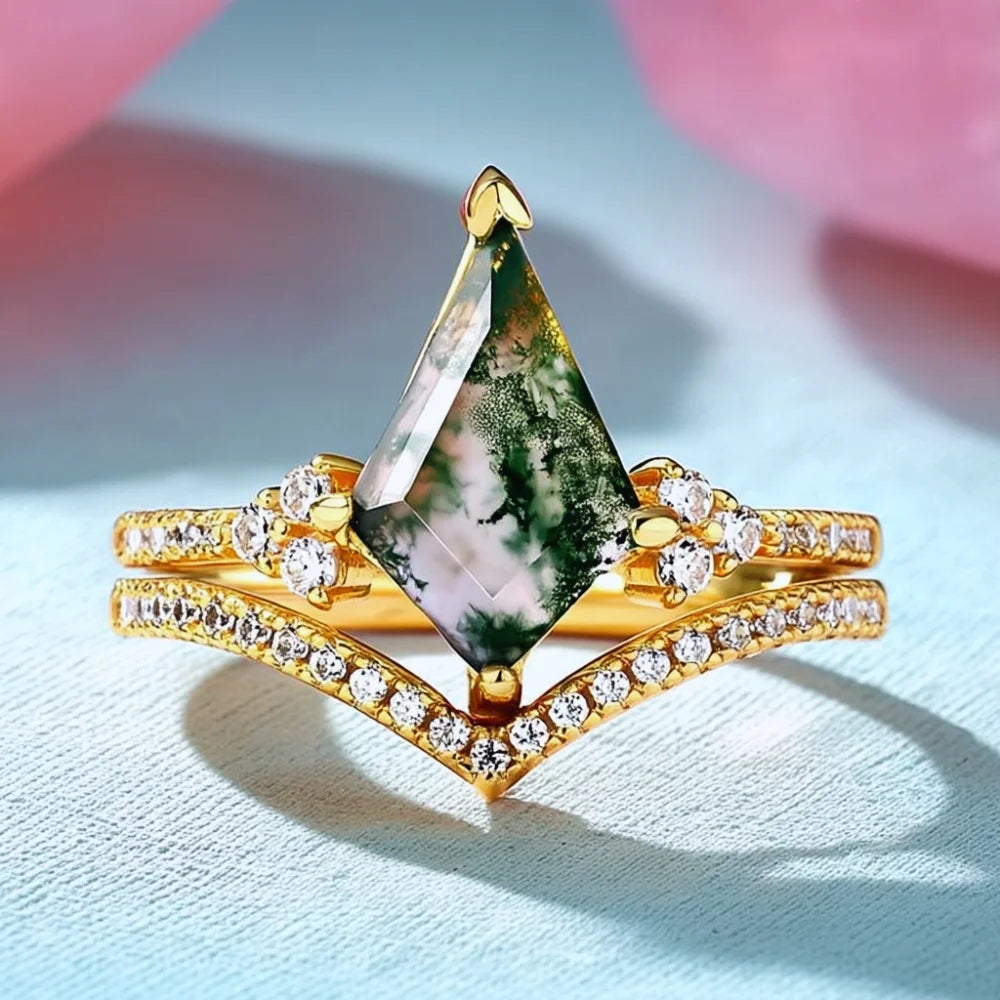 Kite-Shaped Moss Agate Ring Set