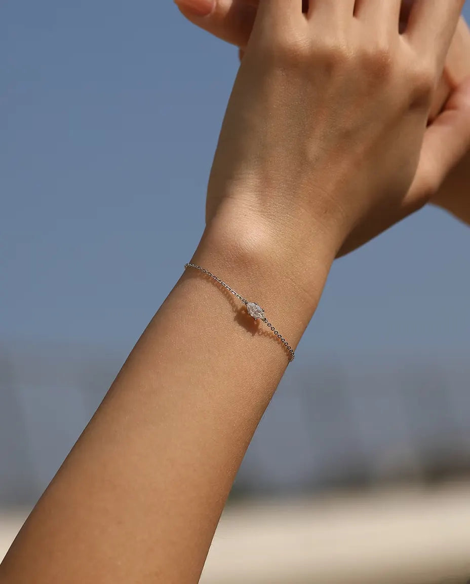 Marquise moissanite bracelet in 925 sterling silver on a dainty chain
