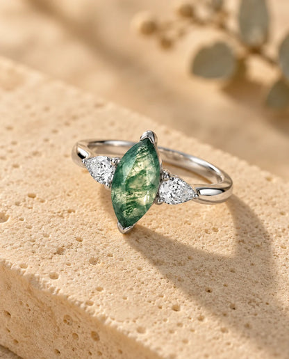 Moss Agate Ring - three-quarter view