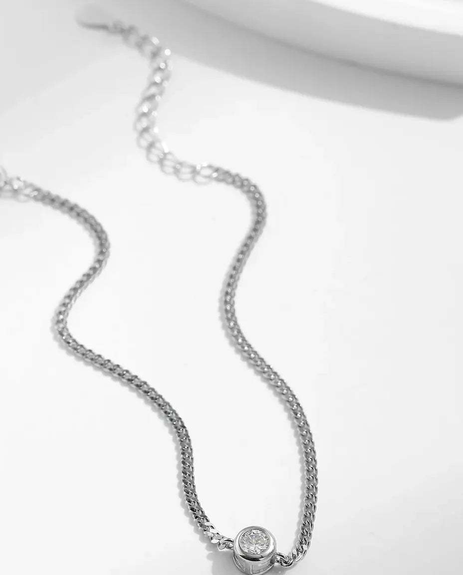Dainty 0.25ct moissanite bezel chain bracelet in 925 sterling silver
