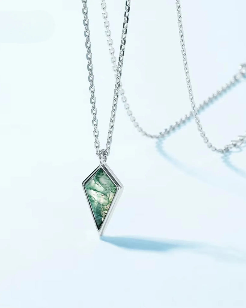 Moss Agate Kite Cut Necklace in Sterling Silver