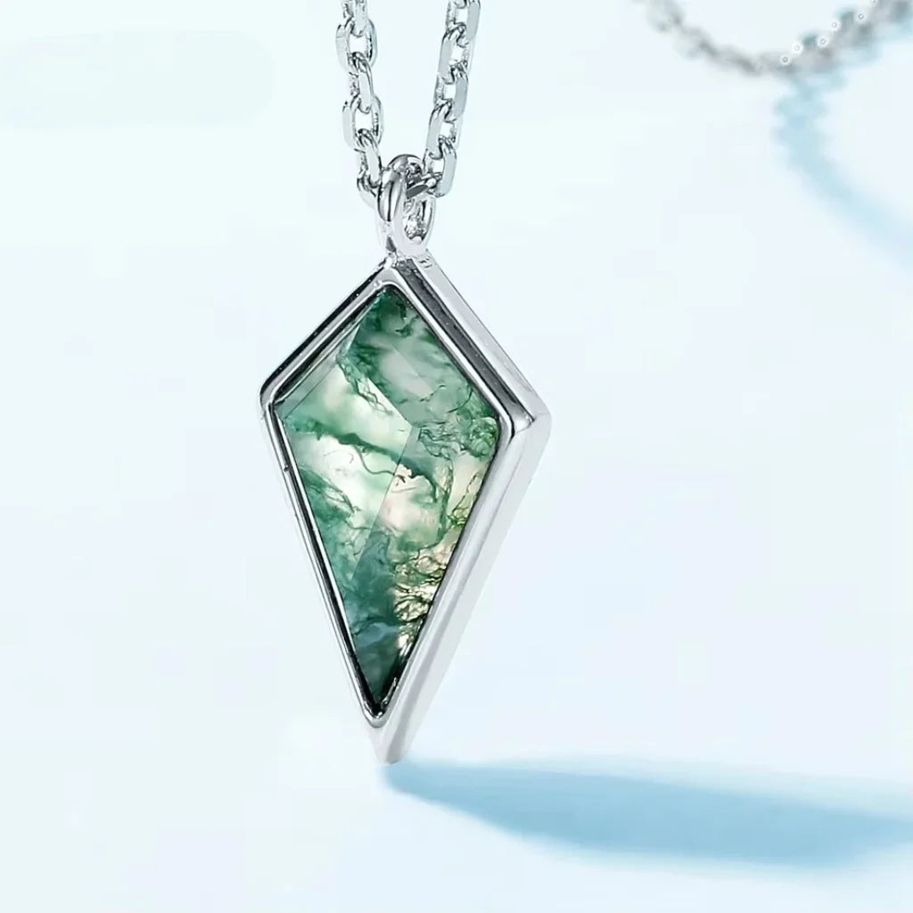 Moss Agate Kite Cut Necklace in Sterling Silver