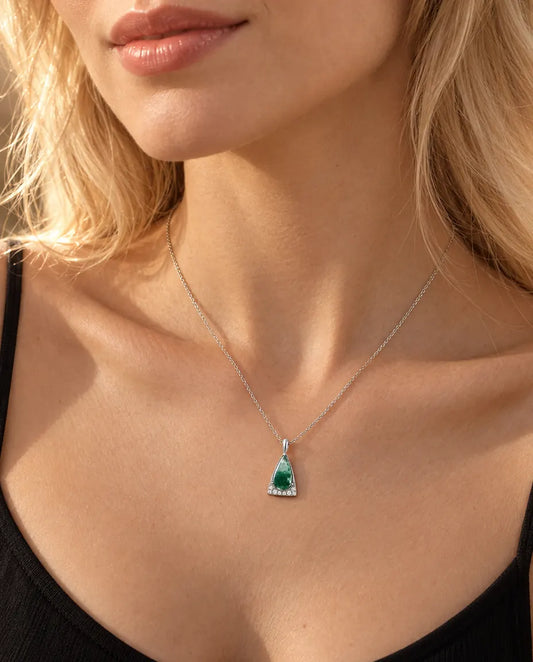Moss Agate Triangle Necklace in 925 Sterling Silver - worn on a model, close-up at the collarbone