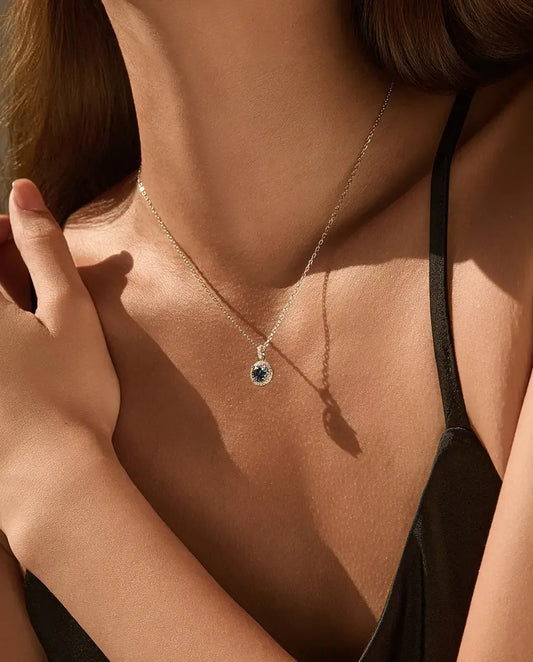 Color-Shift Moissanite Halo Necklace – 1ct Round Teal Pendant in 925 Sterling Silver, Bold