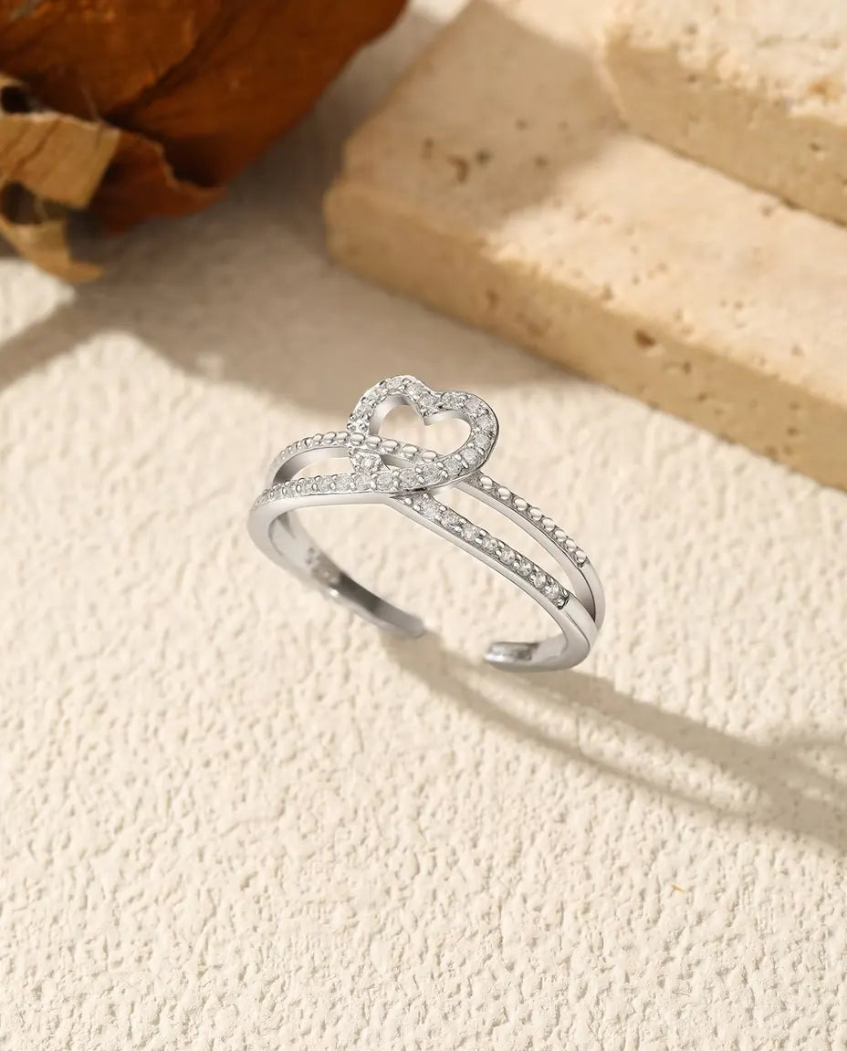 Open heart crossover ring in 925 sterling silver