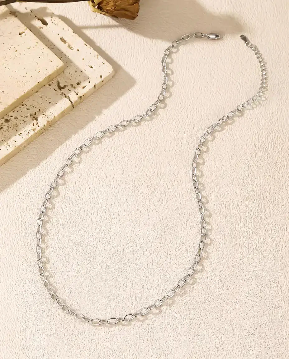 Oval Link Chain Necklace in 925 Sterling Silver - laid flat with the full chain, clasp and extender