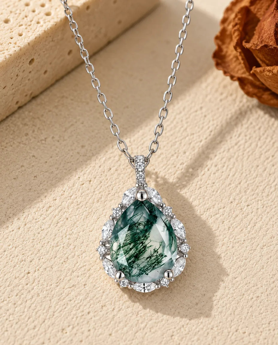 Moss Agate Necklace - front view