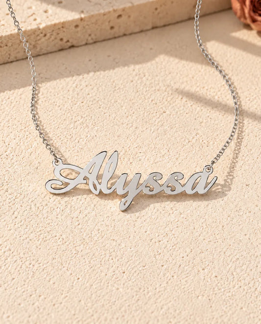 Personalized Script Name Necklace in 925 Sterling Silver - Custom Calligraphy Nameplate - front view in silver