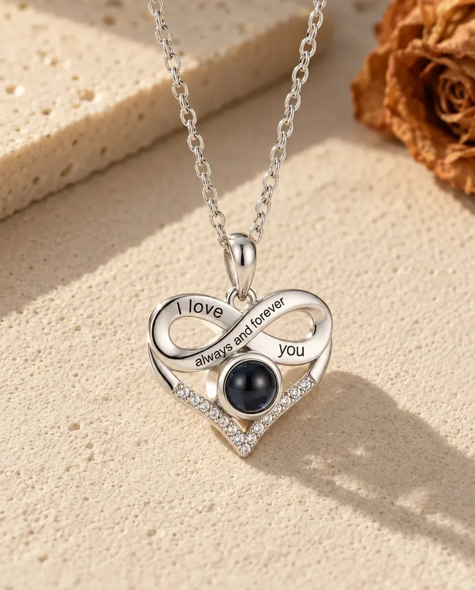 Photo Projection Necklace with Picture Inside - front view in silver