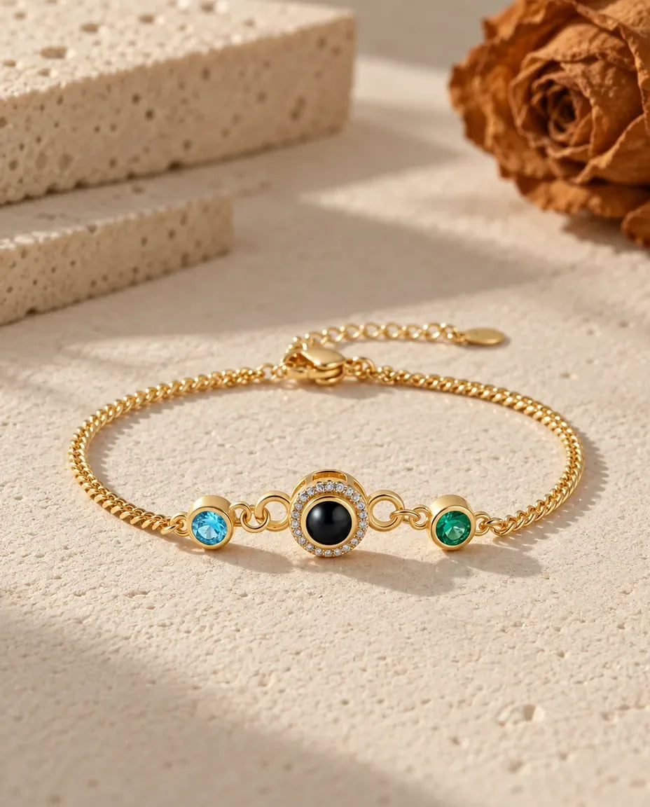 Photo Projection Bracelet with Picture Inside - in gold finish