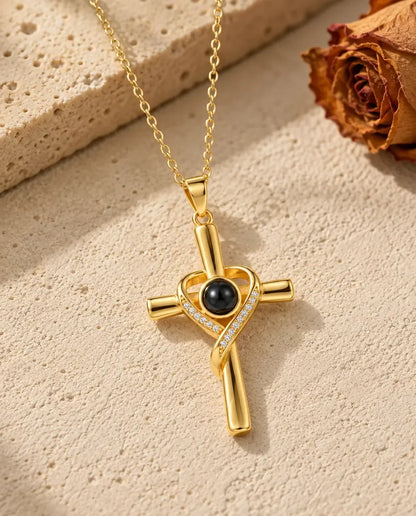 Photo Projection Necklace with Picture Inside - in gold finish
