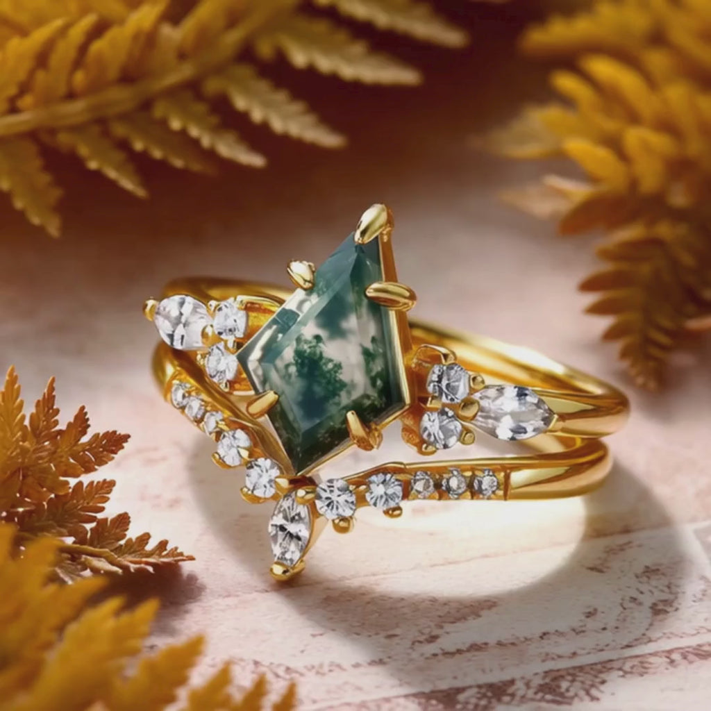 Kite Shaped Moss Agate Ring Set in 925 Sterling Silver