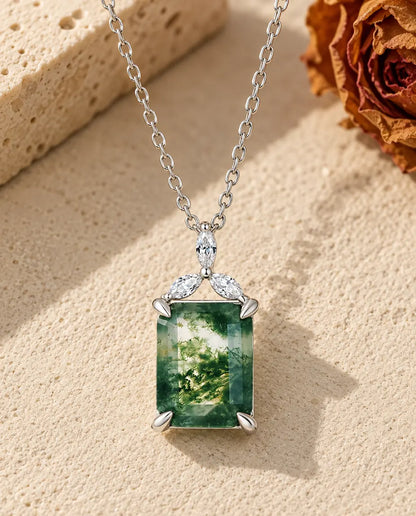 Moss Agate Necklace - front view